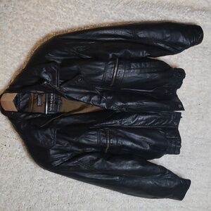 Vintage wilson's 90s bomber leather jacket with zipin vest small pristine condit